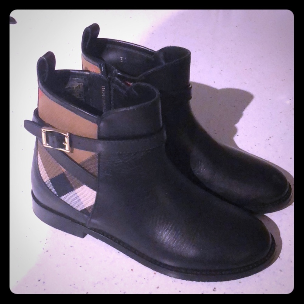 Kids Burberry booties.